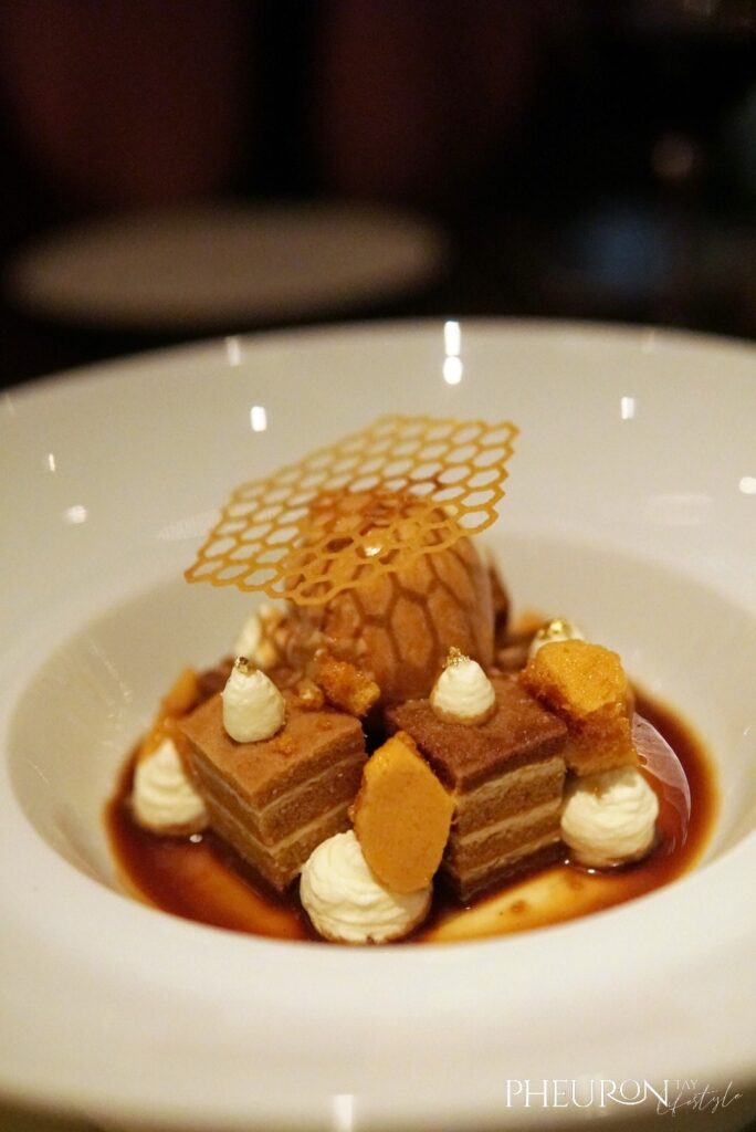 CUT by wolfgang puck honey comb cake