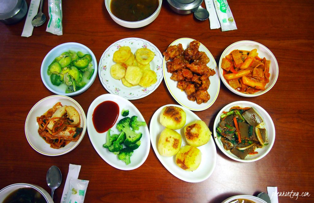 lunch at the farm 